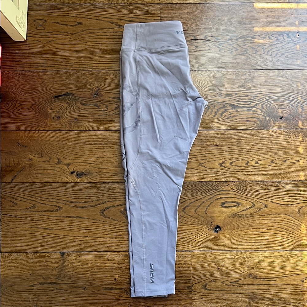 Virus Performance Technical Leggings - medium - image 2